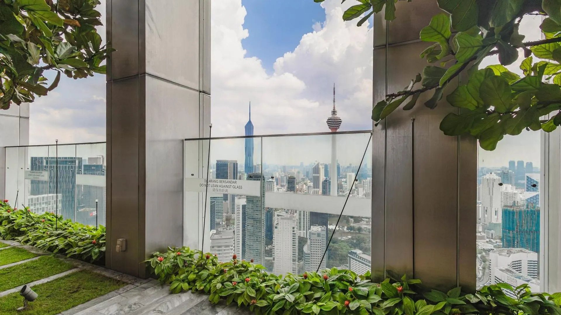 Appartamento Tropicana Klcc By Naibnb Kuala Lumpur